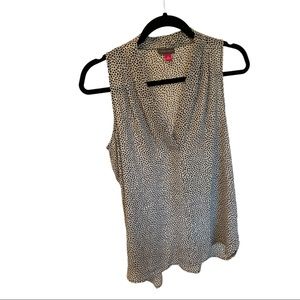 Vince Camuto Dalmatian print sleeveless blouse black and white size small